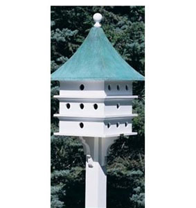 Square birdhouse post With decorative Brackets